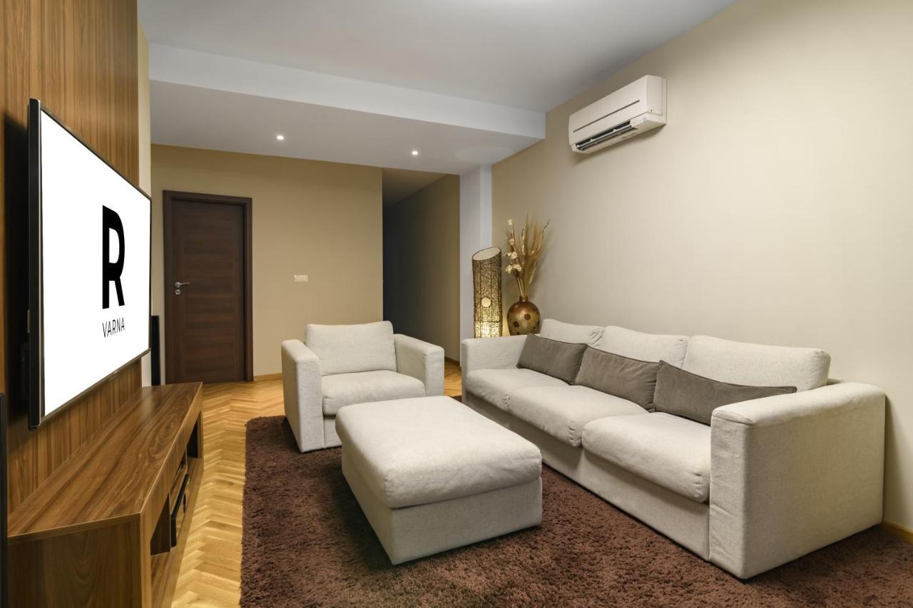 R Apartman Várna Kültér fotó