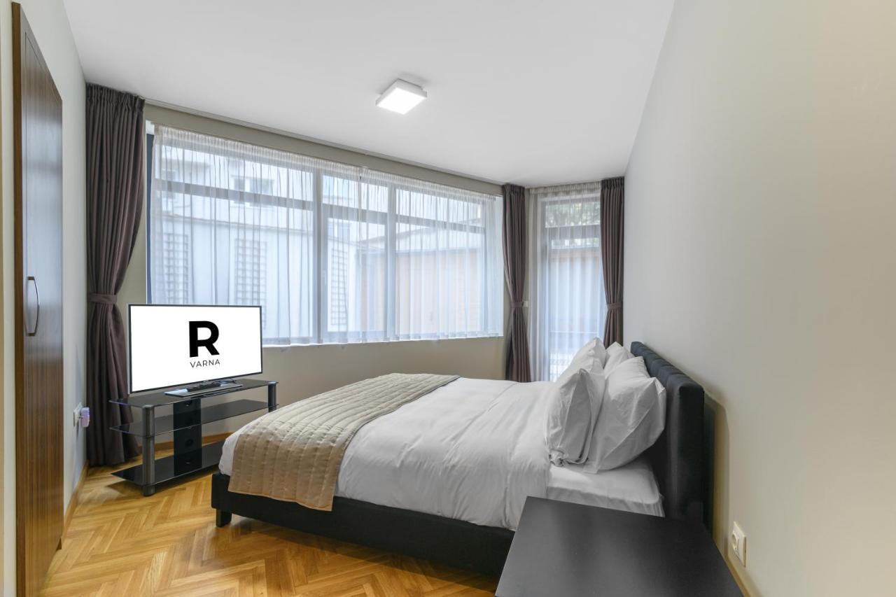 R Apartman Várna Kültér fotó